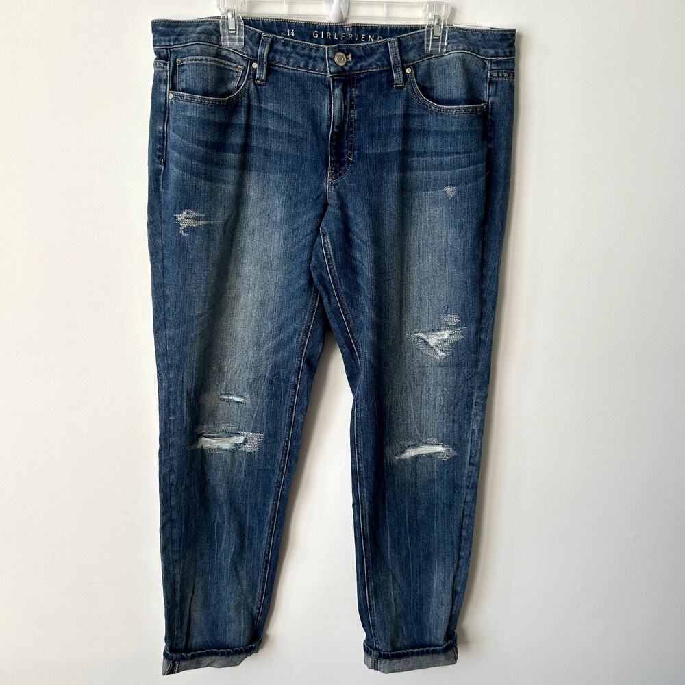 White House Black Market Girlfriend Jeans Size 14 Mid Rise Blue Denim Distressed